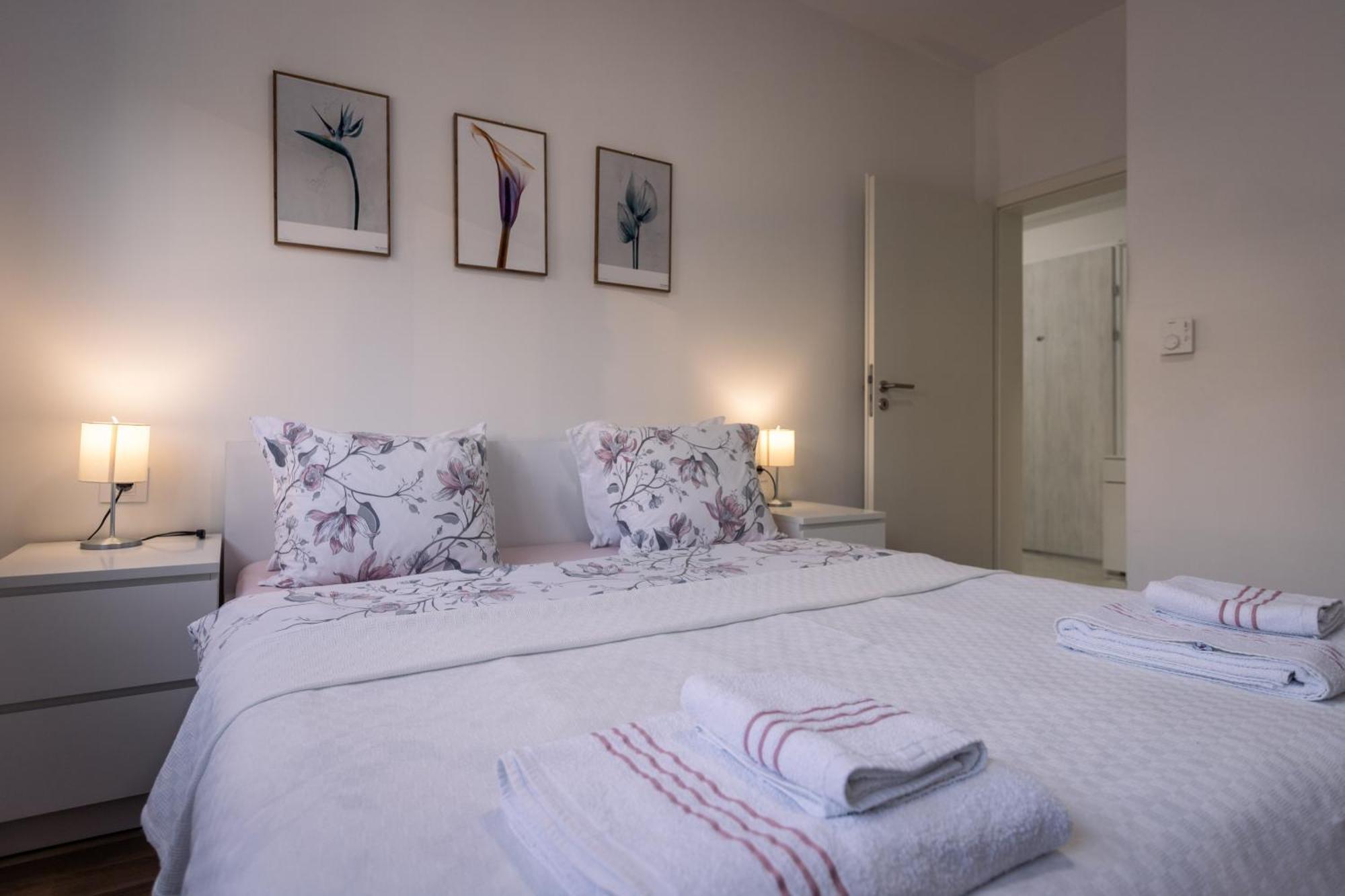 T20 Apartments Skopje Luaran gambar