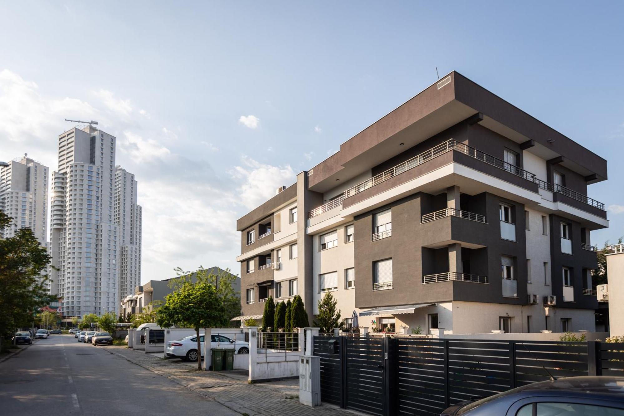 T20 Apartments Skopje Luaran gambar