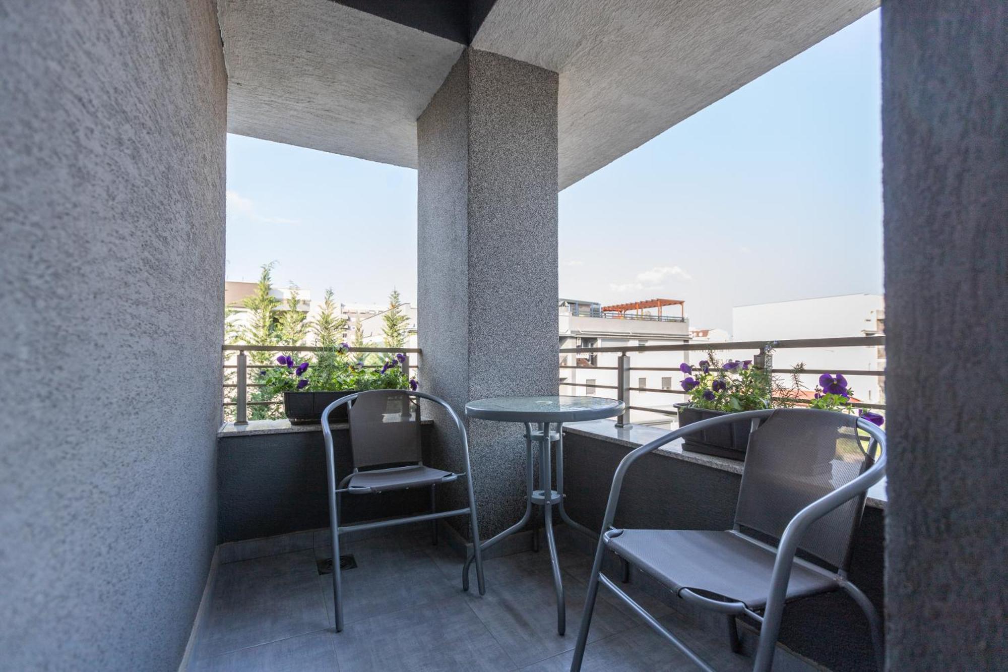 T20 Apartments Skopje Luaran gambar